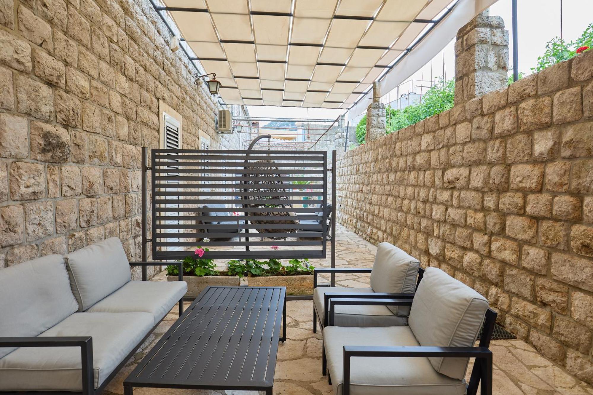 Beloc House Island Apartment