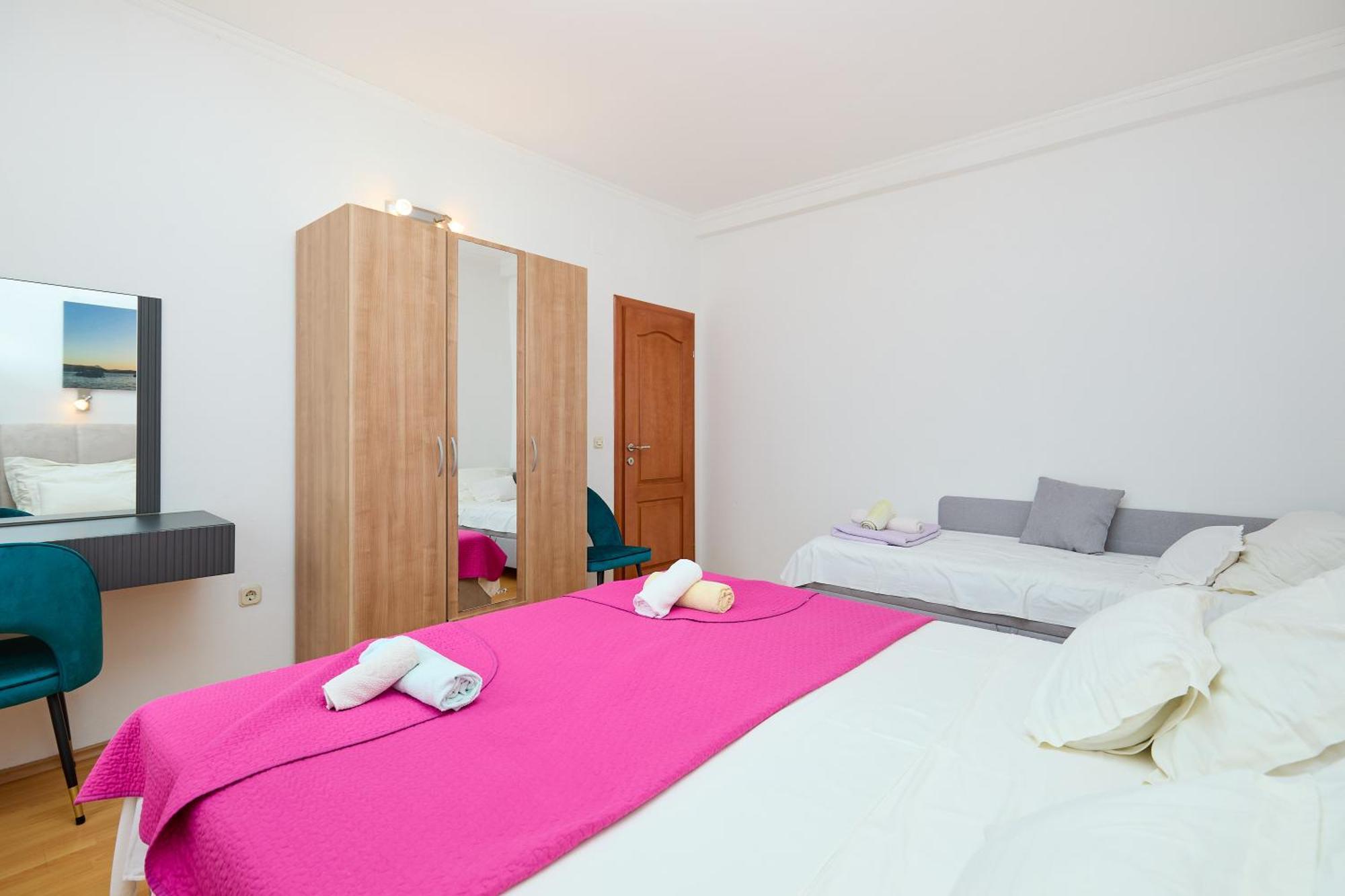 Apartment Beloc House Island