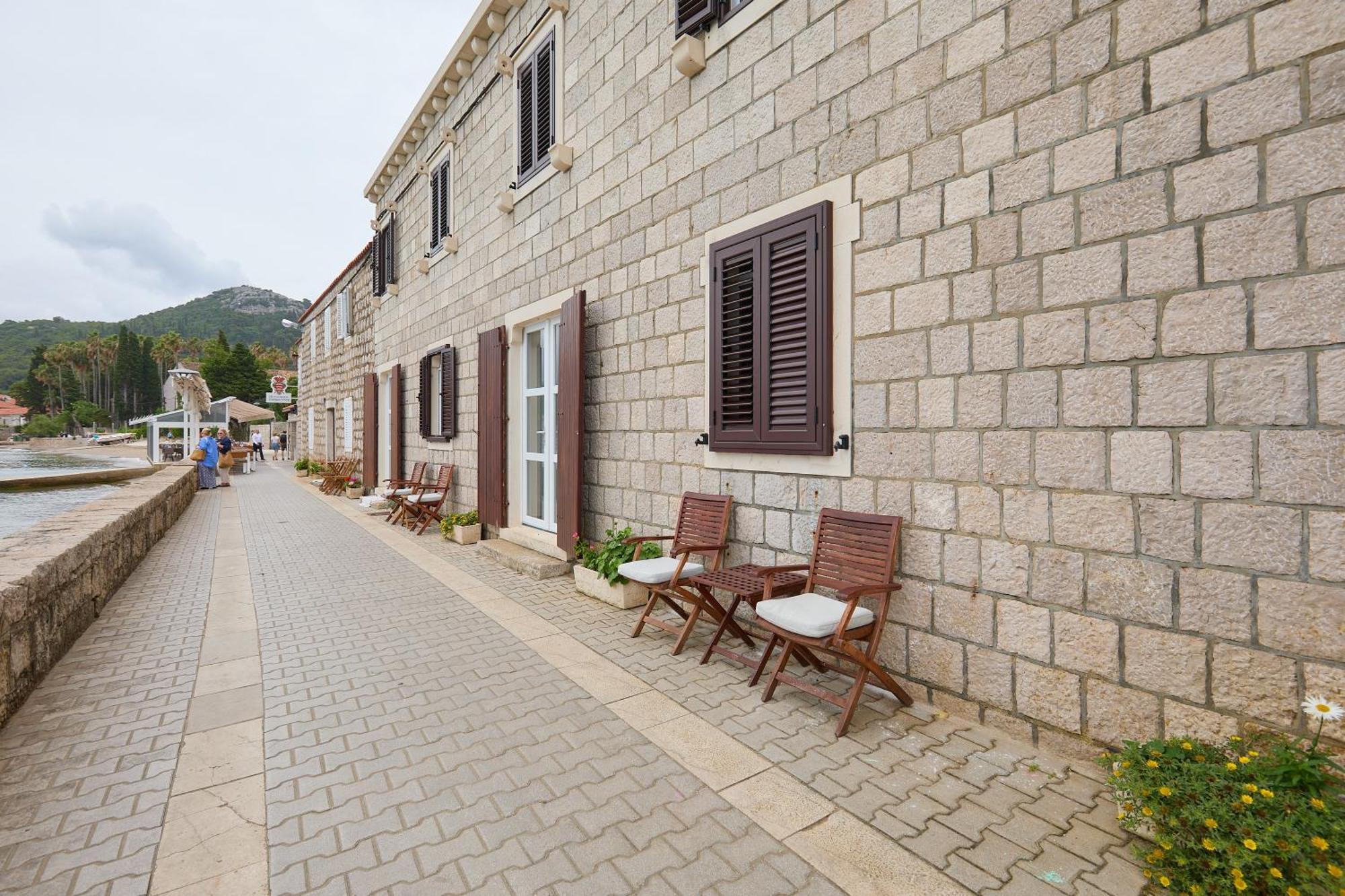 Beloc House Island Apartment *