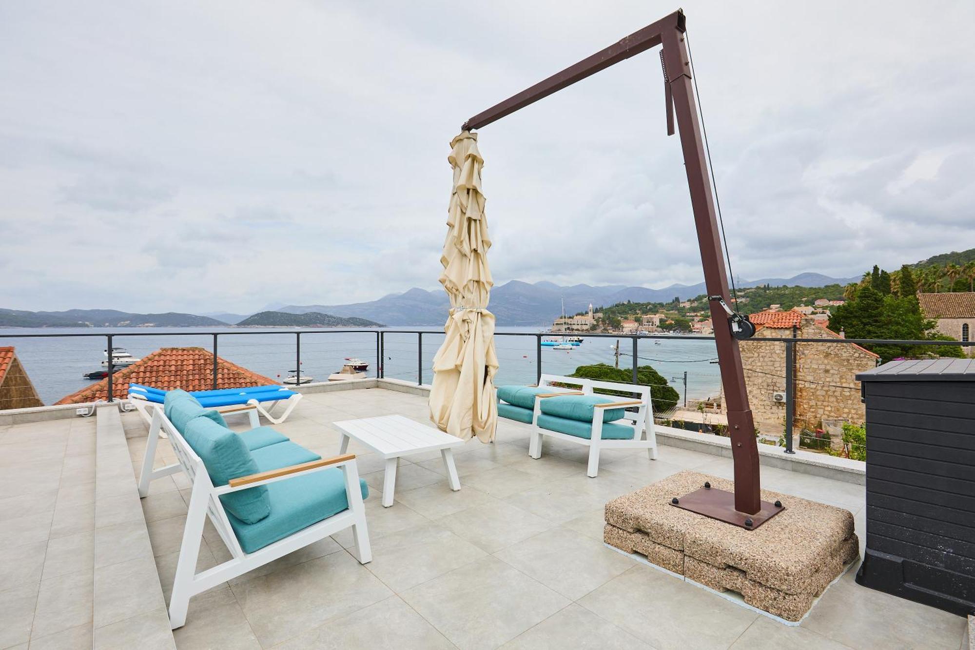 Beloc House Island