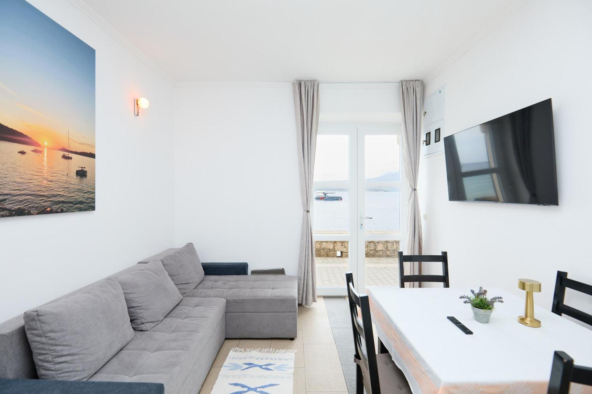 Apartment Beloc House Island